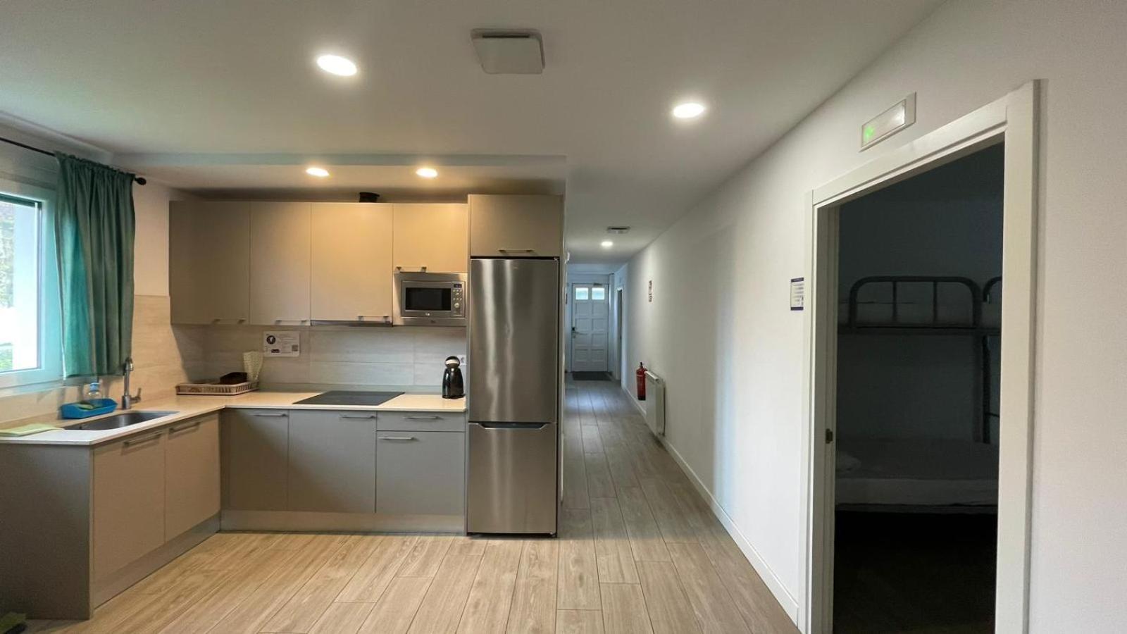 Erletxe Aterpea Hostel Лезо Екстериор снимка