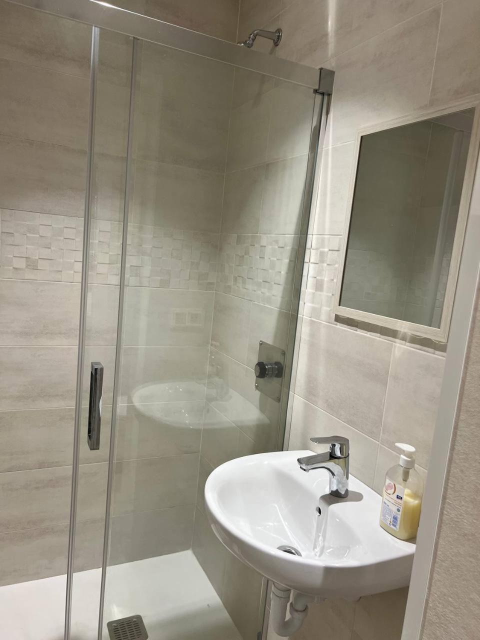 Erletxe Aterpea Hostel Лезо Екстериор снимка