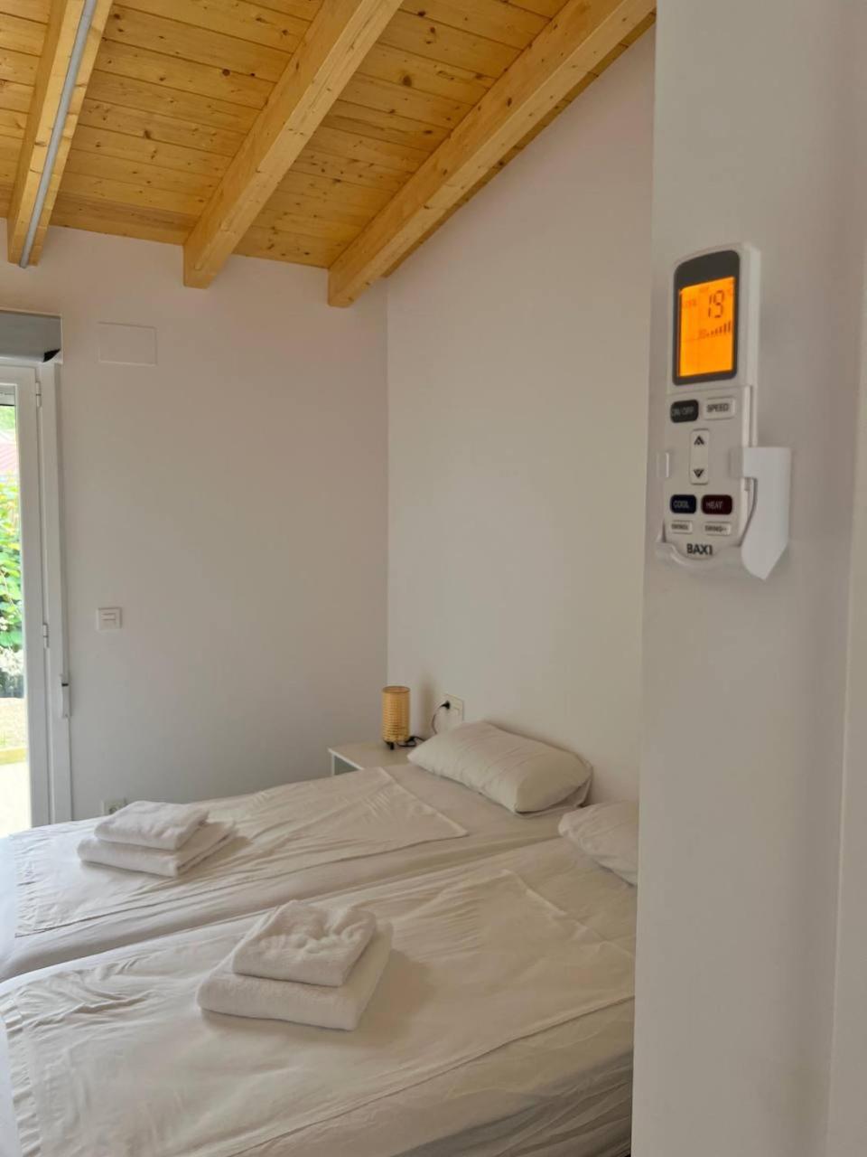 Erletxe Aterpea Hostel Лезо Екстериор снимка