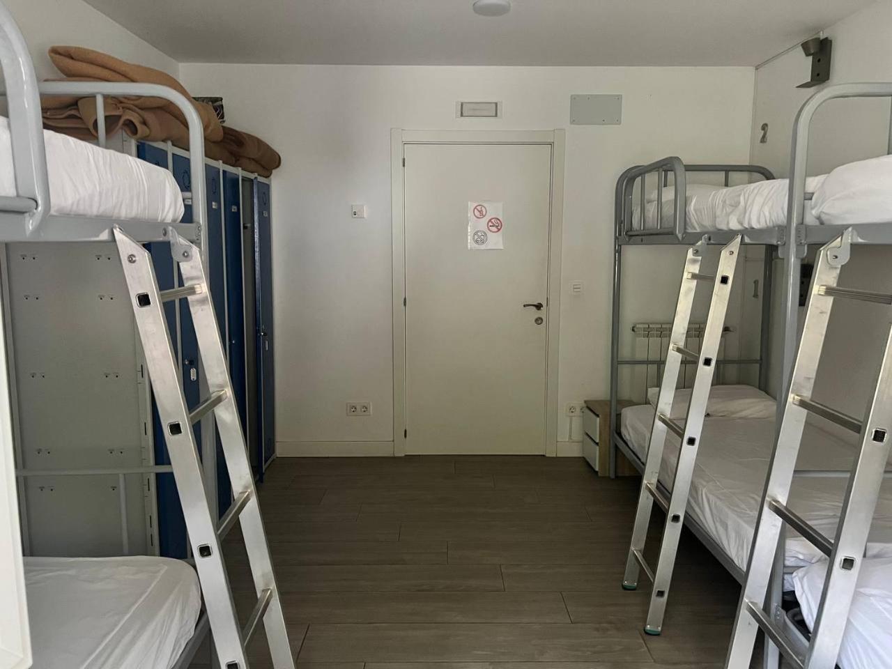 Erletxe Aterpea Hostel Лезо Екстериор снимка