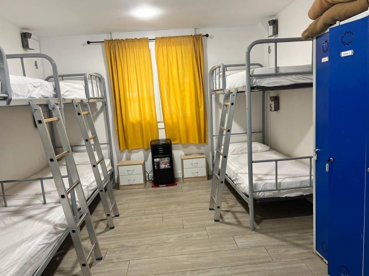 Erletxe Aterpea Hostel Лезо Екстериор снимка